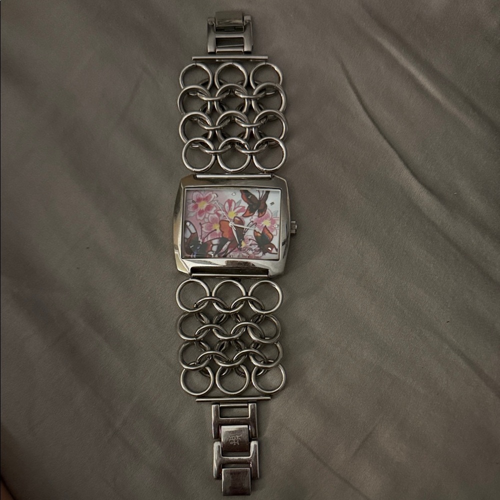 Ed Hardy chain link watch rate design